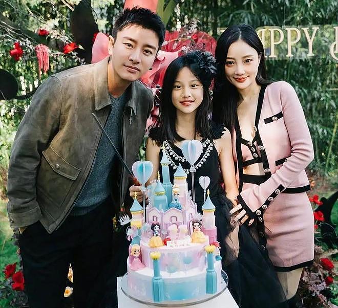贾乃亮惨了？女儿甜馨连续两次“异常”举动，其好爸爸人设崩塌？（组图） - 27