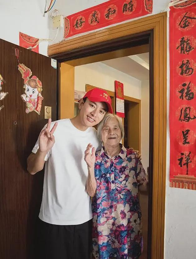 贾乃亮天塌了!被女儿甜馨连续两次开撕,“表演型人格”实锤?(组图) - 23