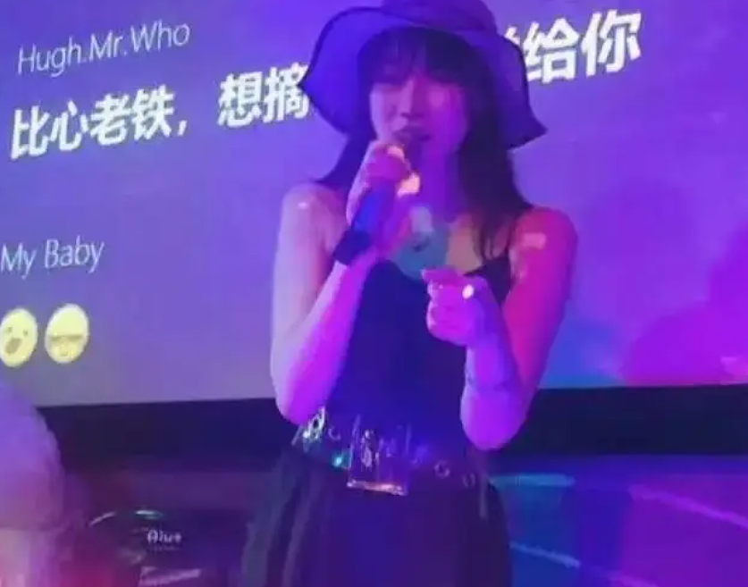 90后女歌手脑血管破裂去世（组图） - 2