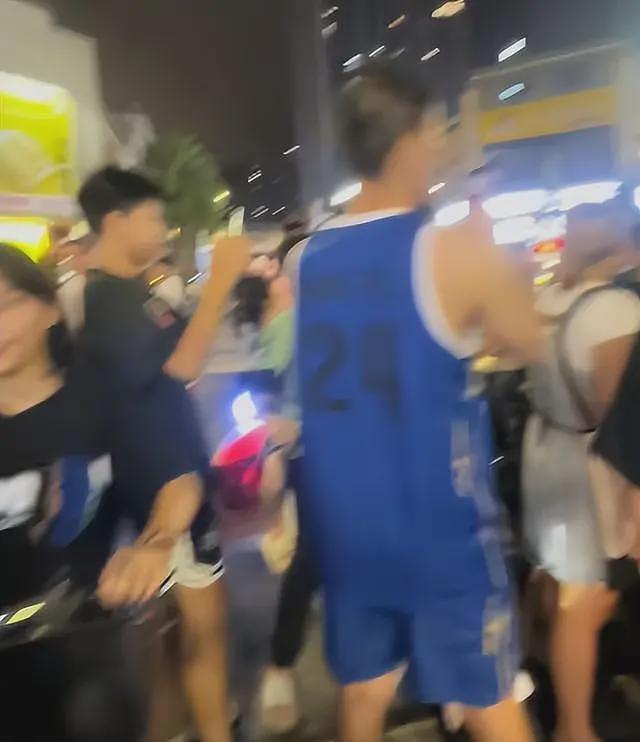 妻子街头曝丈夫出轨：他用我的钱养小三,对方怀孕打电话说要上位（组图） - 10