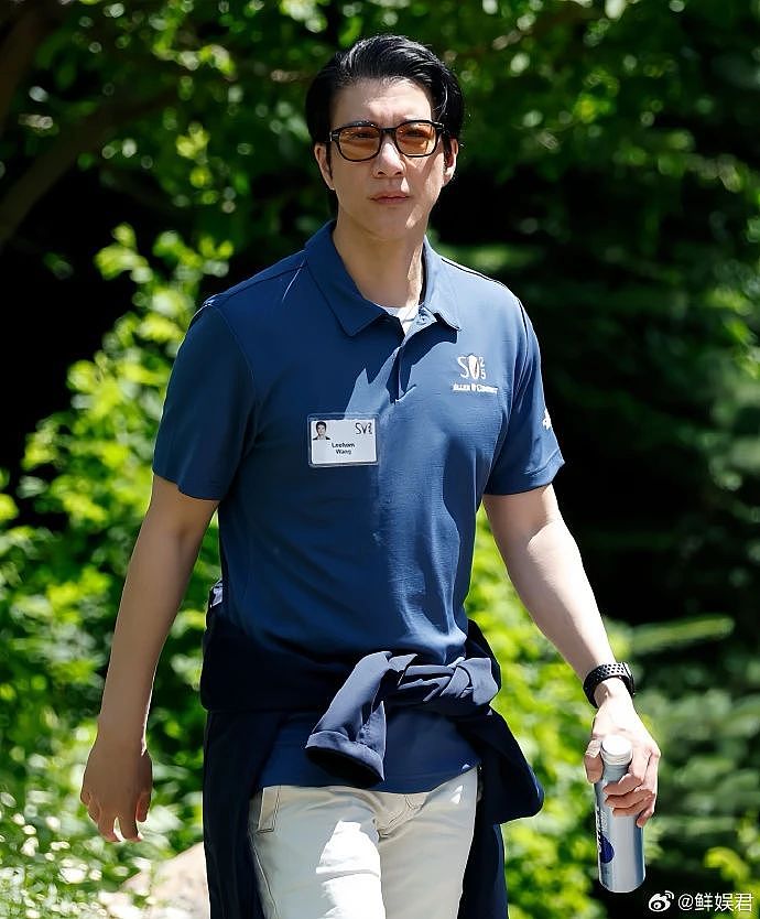 桑切斯蜜月就遭背刺，贝佐斯给美貌女明星投资10亿，正宫危机感来了…（组图） - 13