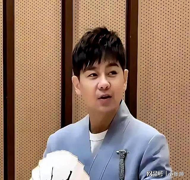 50岁林志颖现状:变化好大有点不敢认,鼻子圆润还撞脸苏醒(组图) - 6