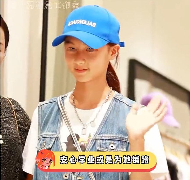 15岁“小张柏芝“爆红后，妈妈被骂“吃相难看“，于正都放弃的素人顶流，到底是该赚快钱还是熬长线？（组图） - 8