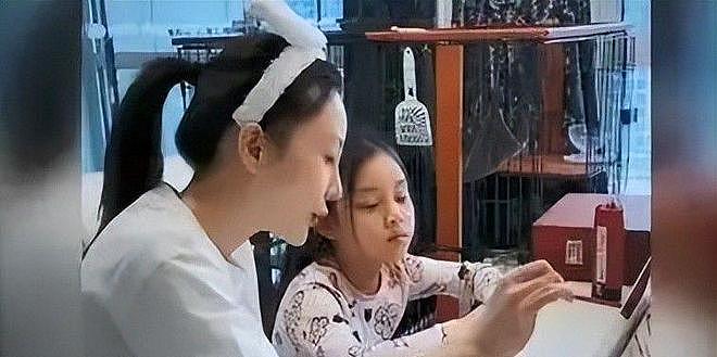 贾乃亮惨了？女儿甜馨连续两次“异常”举动，其好爸爸人设崩塌？（组图） - 14