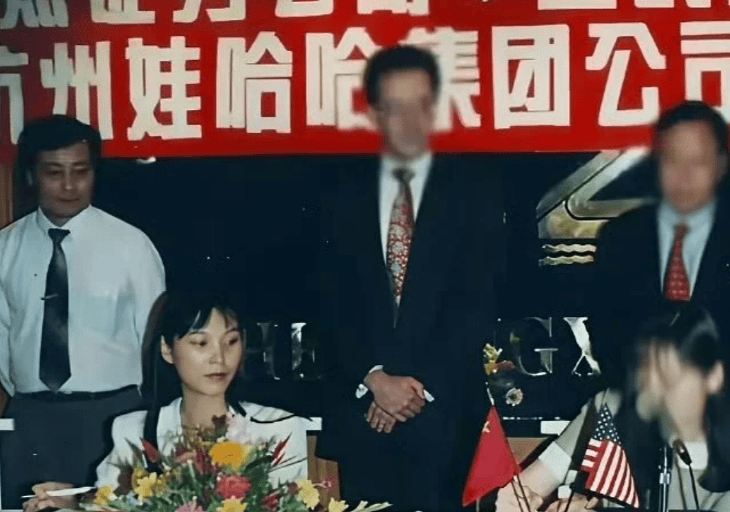 哇哈哈遗产争夺战8月1日香港开庭:宗庆后“手谕”首次曝光(组图) - 8