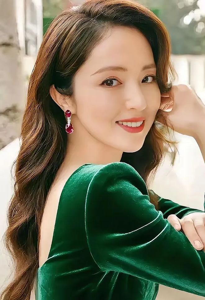 董璇真郁闷！本以为二婚会赢得大家祝福，结果遭到全网劝退（组图） - 1