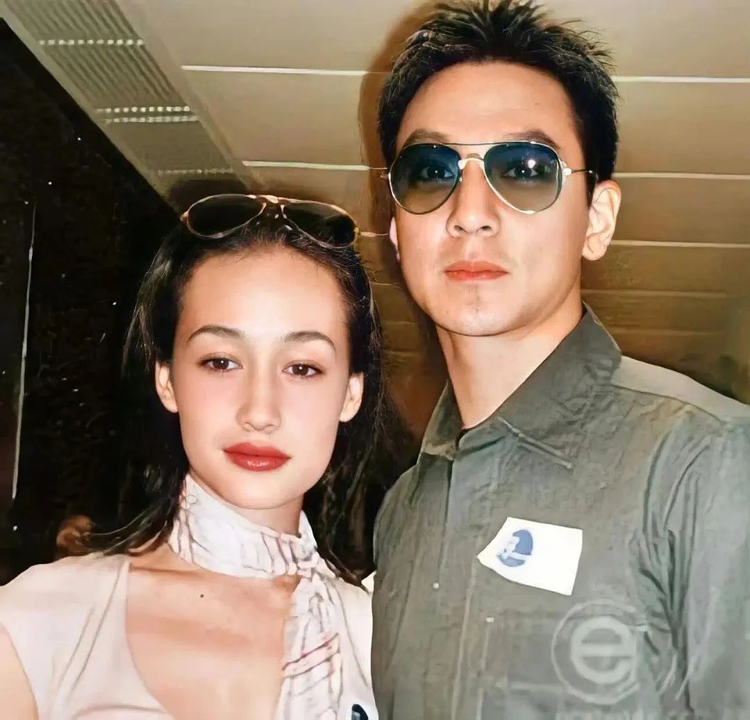 那个让吴彦祖痛哭一整晚的女人，终于结婚了！46岁近照惊人，常年在农场种菜、与狗为伴…（组图） - 22
