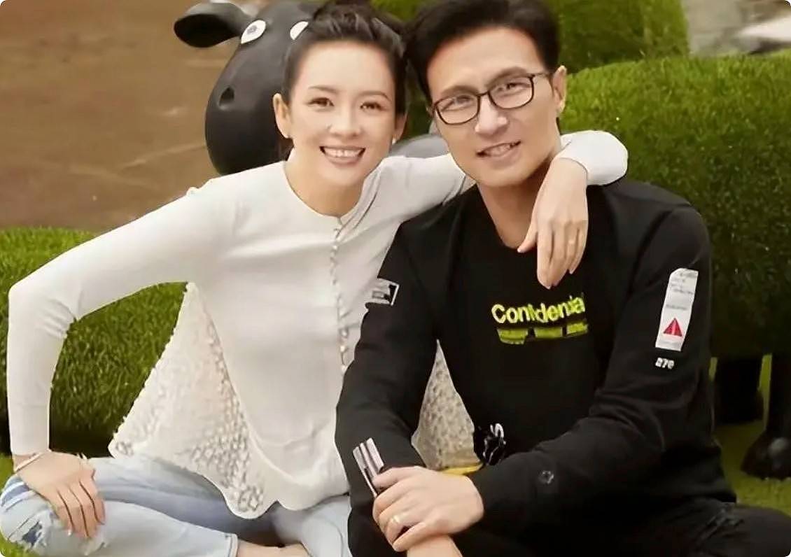 被汪峰新女友惊艳到了,身材苗条颜值吸睛,但这生图差距也太大了(组图) - 12