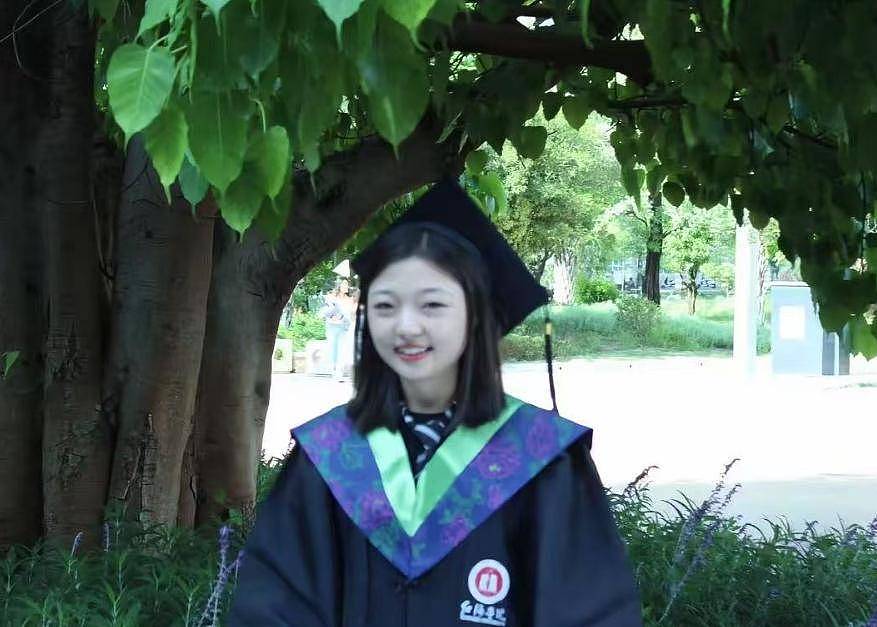 云南26岁美女思梦去世，腿抽筋突然昏厥，孩子半岁（组图） - 2