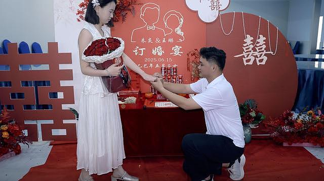 和大衣哥儿子离婚4年后，陈亚男开始相亲，扬言要找个条件更好的（组图） - 12