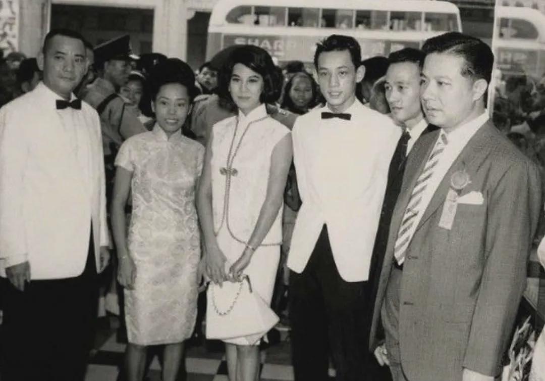 166亿巨债，谢霆锋老板麻烦了（组图） - 9
