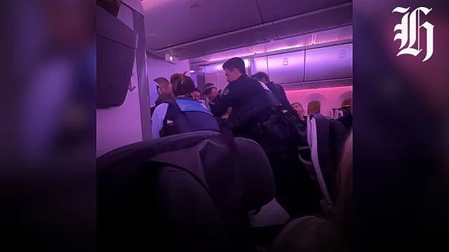 奥克兰游客被抢劫殴打！19岁男子认罪；纽航上发飙冲撞空乘，终判罚款监禁；政府部门71个岗位被砍，25职位改兼职（组图） - 13