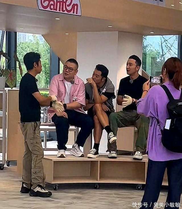 撒贝宁录综艺太拼49岁仍卖力干活,长红秘诀藏不住(组图) - 1