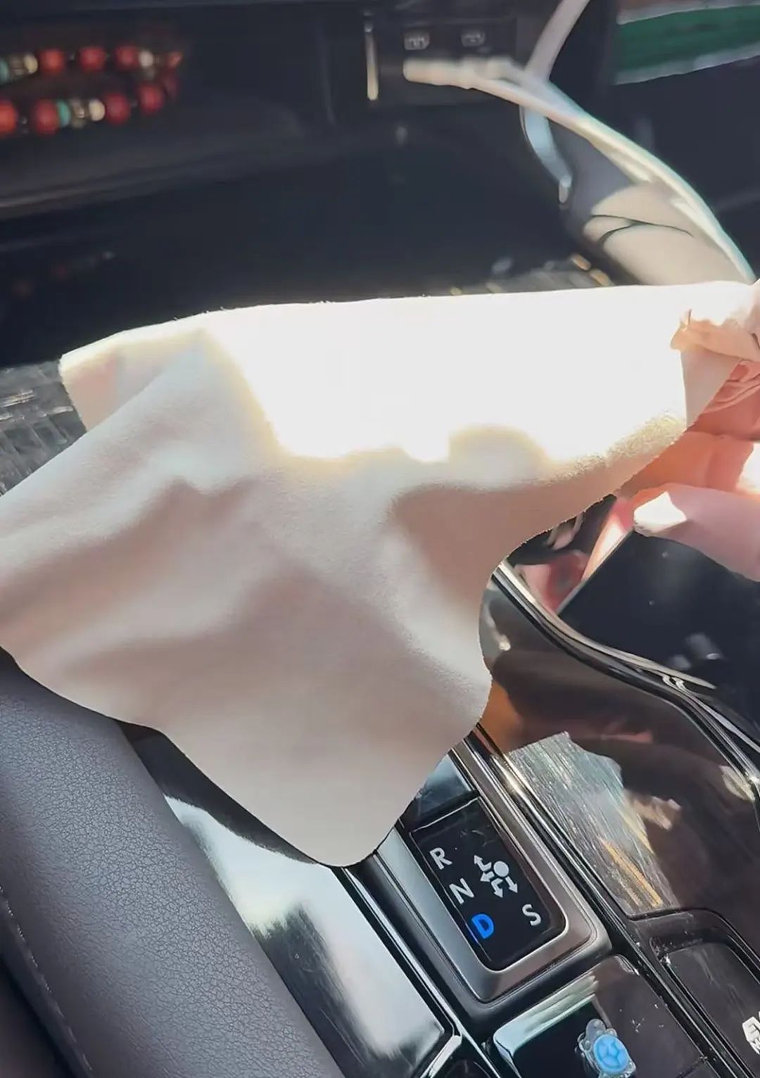 【爆笑】小三劝原配多关心老公…?网友:三姐爱上原配的抓马大戏(组图) - 33