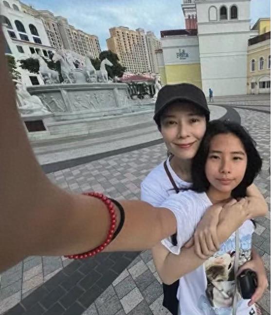 TVB知名女星“倒贴下嫁”婚姻亮红灯?曾是男神收割机(组图) - 1