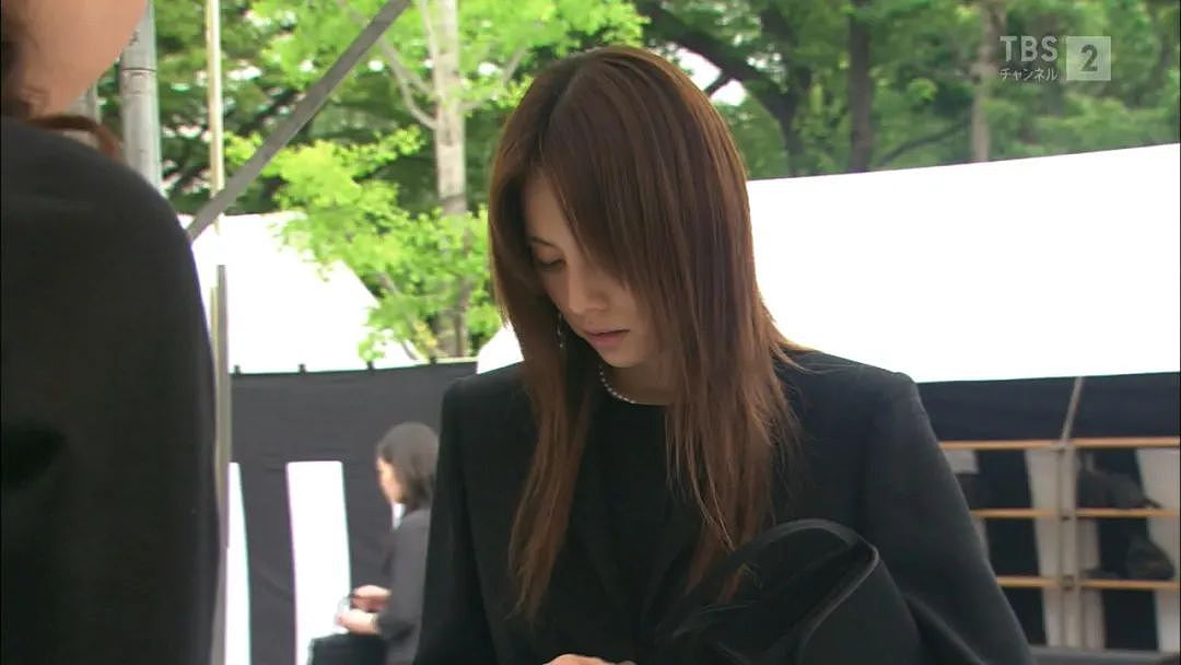 日本版豪门争产?亡妻留上亿遗产,突然杀出私生女抢夺家产,最后结局惨不忍睹…(组图) - 6
