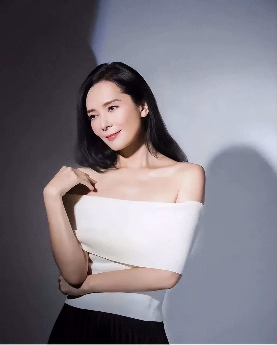 TVB知名女星“倒贴下嫁”婚姻亮红灯?曾是男神收割机(组图) - 6