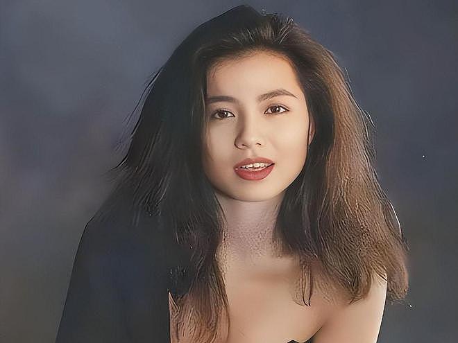 “东方梦露”迷倒刘德华,惊艳众生却守寡数年,如今的她还好吗?(组图) - 4