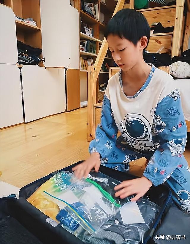 原来他就是姚晨的儿子，五官酷似爸爸，12岁身怀绝技成为她的骄傲（组图） - 21