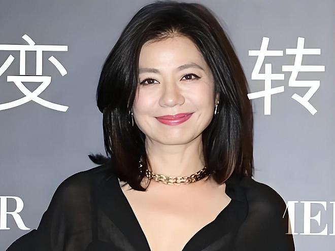 “东方梦露”迷倒刘德华,惊艳众生却守寡数年,如今的她还好吗?(组图) - 13