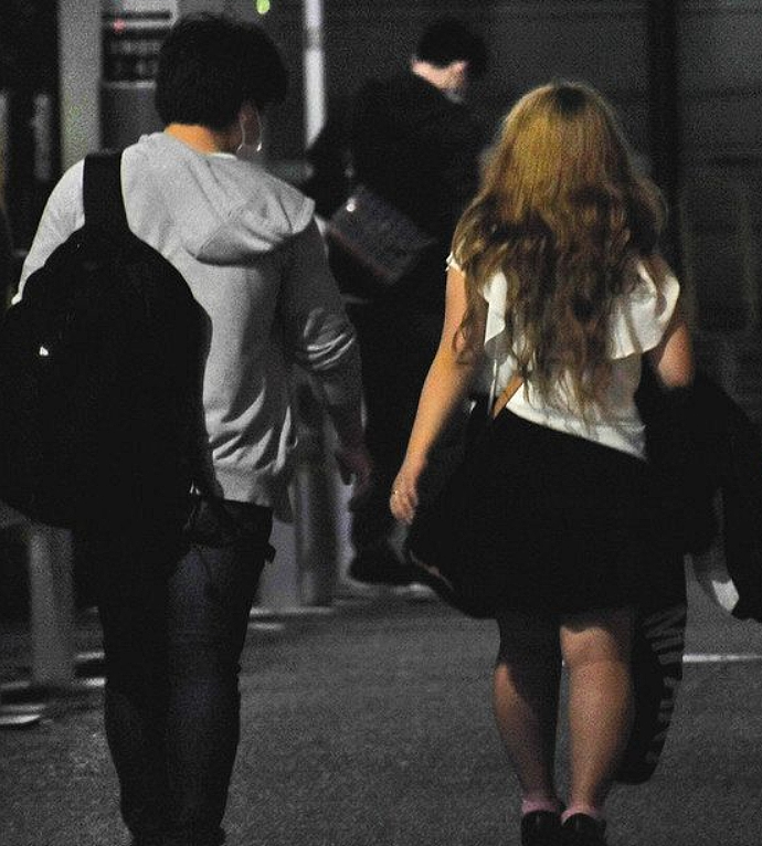 日本20岁女子2年下海卖春狂捞1.1亿，逮捕后长相曝光，网友傻眼了（组图） - 10