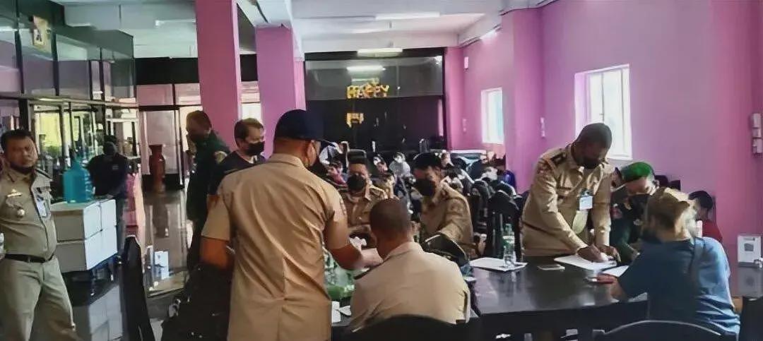 比缅北还要可怕!枪支毒品横行,性交易泛滥,柬埔寨如何沦落至此?(组图) - 22