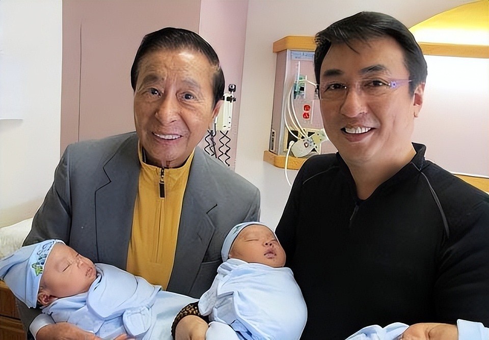 创一代过世“戏”都多，娃哈哈葬礼演戏赌王家多一子，最狠的是她（组图） - 15