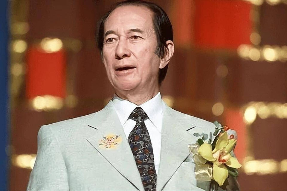 创一代过世“戏”都多，娃哈哈葬礼演戏赌王家多一子，最狠的是她（组图） - 13