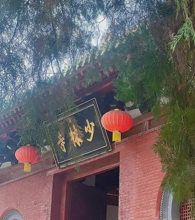 传释永信被带走，少林寺和嵩山景区管委会因分钱积怨已久（组图） - 2