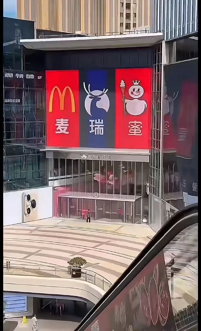 【爆笑】因为一个“死亡芭比粉”的口红印,我爸妈闹离婚了!只有我知道我爸有多冤...(组图) - 16