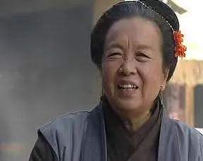 “容嬷嬷”年轻时竟是校花?本以为是开玩笑,看到照片后被惊艳了(组图) - 13
