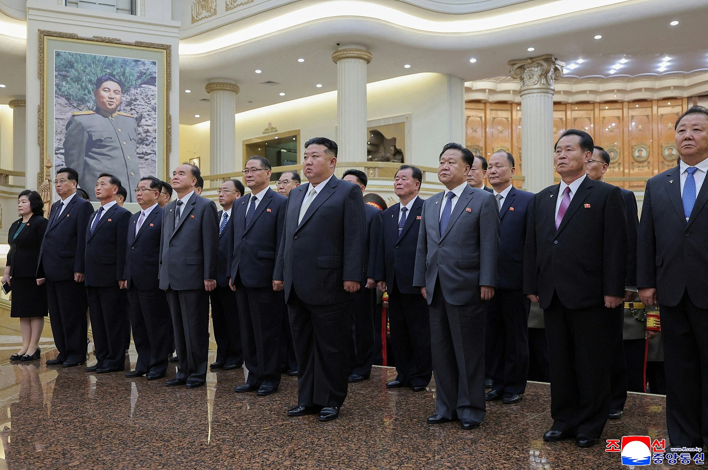 金正恩出席朝鲜战争停战72周年活动,称将在反帝反美斗争取胜(组图) - 2