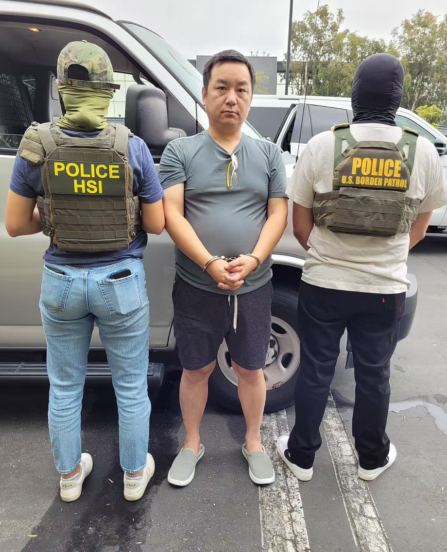改名逃到美国，中国“红通犯”尔湾落网！涉诈骗4700人卷走15亿（组图） - 1