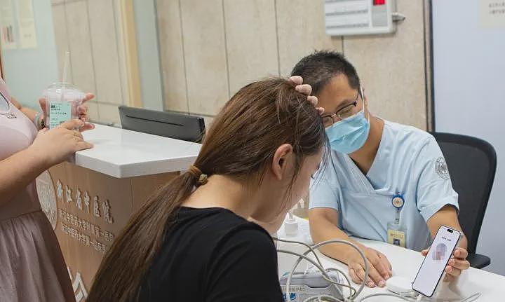 “又是优惠券惹的祸”!杭州一急诊中心接诊人数激增,医生:被外卖大战波及(组图) - 1