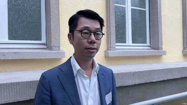 港大教授：中企“出海”，不能解决产能过剩（图） - 1