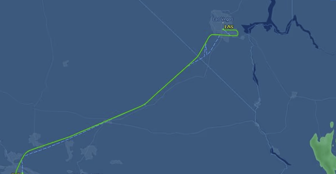 恐怖！客机高空急落，乘客被甩飞撞上天花板，两机险些空中相撞（组图） - 5