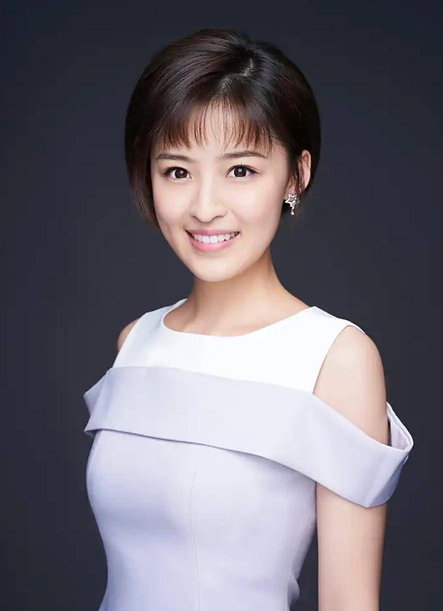 央视前女主持人离职后后悔，否认“睡懒觉被开除“（组图） - 2