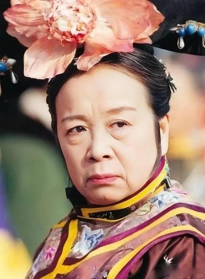 “容嬷嬷”年轻时竟是校花?本以为是开玩笑,看到照片后被惊艳了(组图) - 11