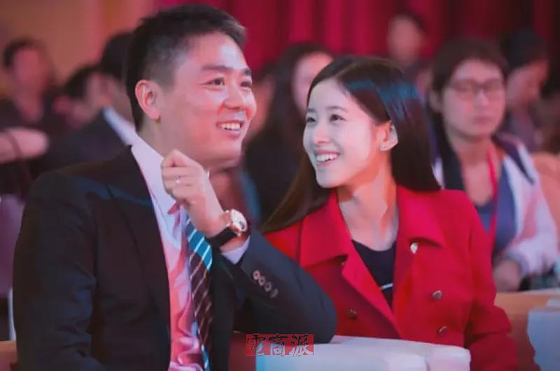李想靠漂亮老婆冲上热搜,网友:学到刘强东精髓了(组图) - 22