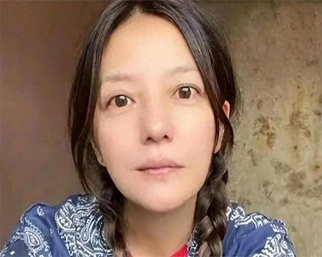 赵薇传来1个好消息1个坏消息，事业婚姻全失败，但她还有一张好牌（组图） - 1