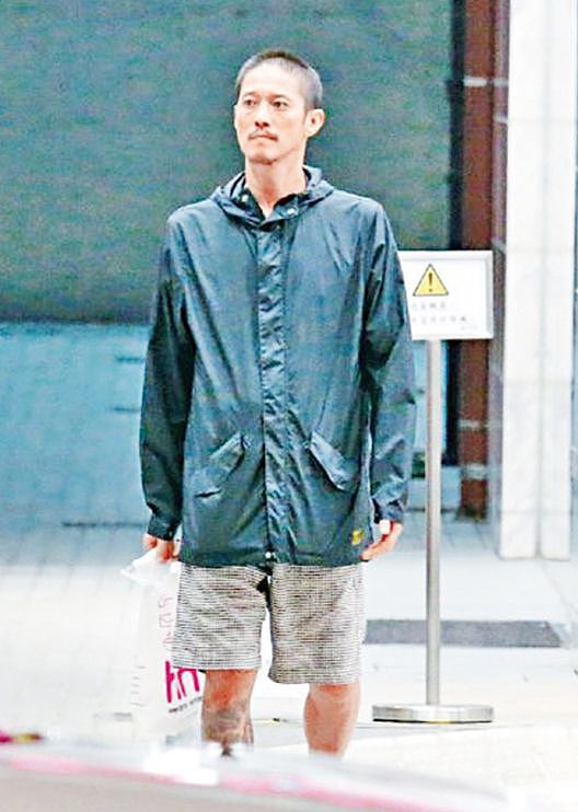 赌王女婿三度病重紧急出国做手术，何超仪停工陪伴，已花掉数千万（组图） - 5
