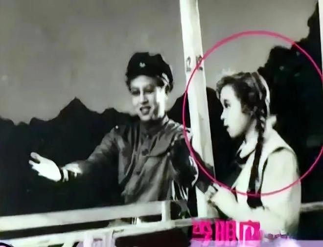 “容嬷嬷”年轻时竟是校花?本以为是开玩笑,看到照片后被惊艳了(组图) - 7