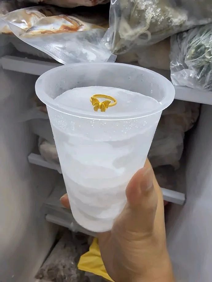 【爆笑】晒了一张男朋友的聊天截图，评论都说我被绿了？网友惊呆：这眼睛比显微镜还强！（组图） - 46