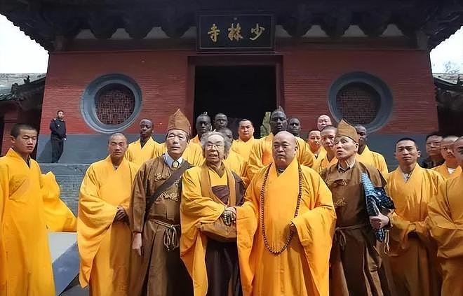 网曝释永信女人孩子照片,女人皮肤白皙身材完美,两个孩子五六岁(组图) - 12