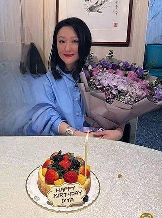 玉女歌手沦拍三级片，全裸被凌迟地狱走一回，54岁现况曝光（图） - 1