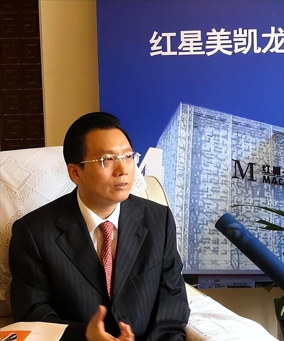 中国最悲剧的行业,企业老板接连跳楼自杀!两个月内3首富遭调查(组图) - 5