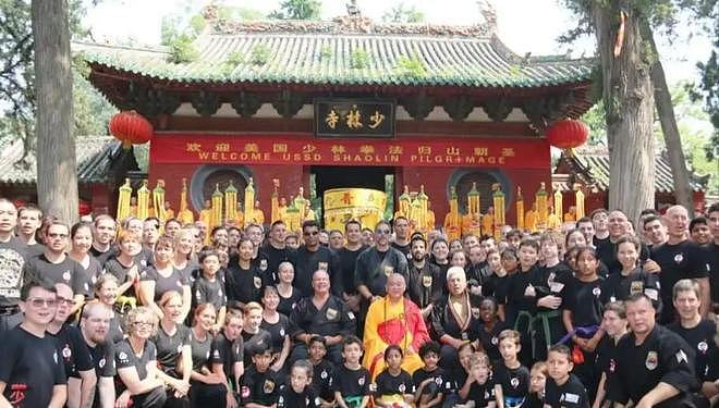 释永信被曝私生活混乱！包养女大学生致其怀孕流产，曾被情人勒索400万报警求助（组图） - 14