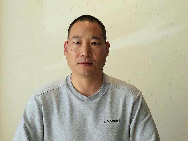 十年前实名举报师父释永信的释延鲁,他现在过得怎样了?(组图) - 5