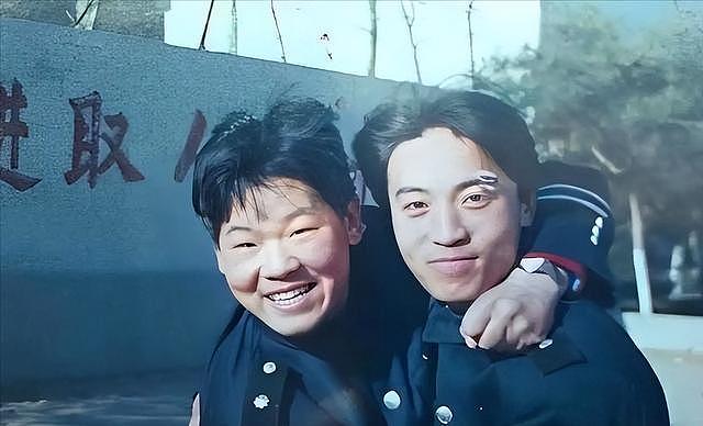 演唱会捞金、没情商、私生子风波,为什么他一错再错后还能被原谅(组图) - 7