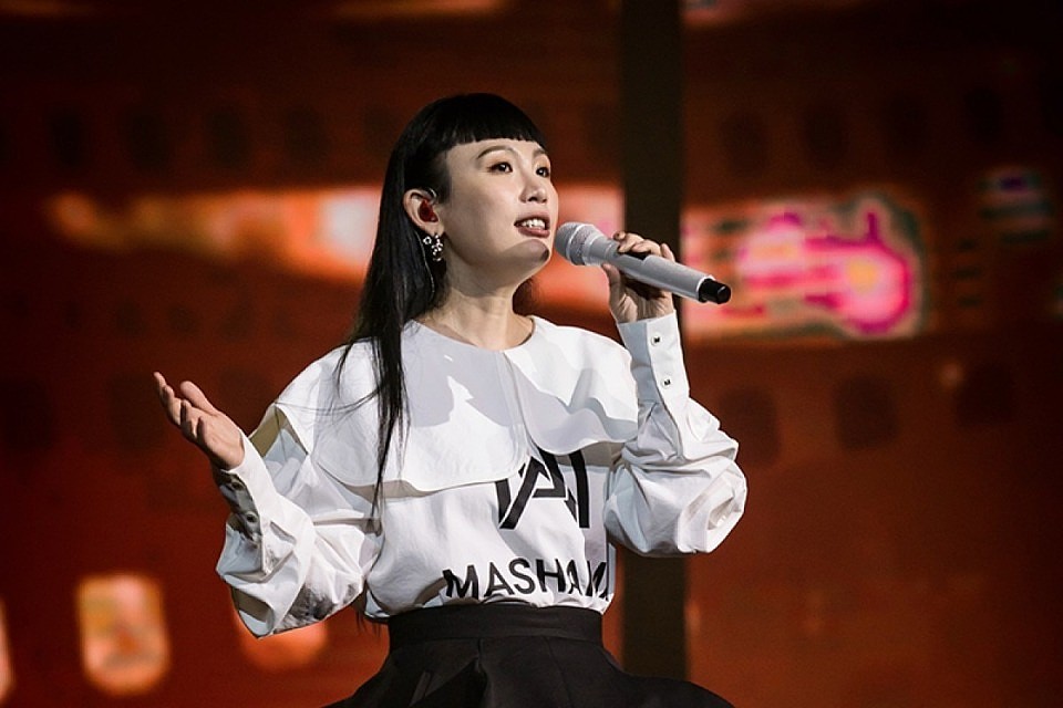 42岁歌后魏如萱官宣与小21岁网红恋情，否认插足当小三，牵手男友撒狗粮（组图） - 7